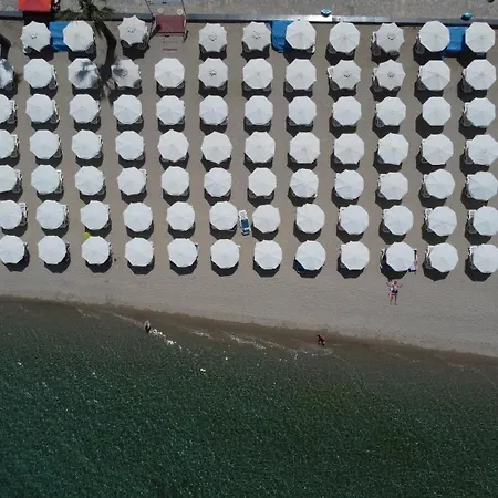 Grandotel فندق 4*